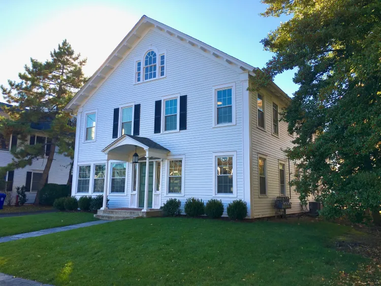 Cawley of National Multifamily closes on five-unit apartment for $1.71 million (NEREJ)