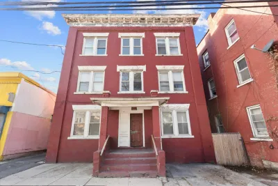 Cawley, Friedberg, and Hewes of National Multifamily broker $2.28 million six-unit multifamily deal (NEREJ)